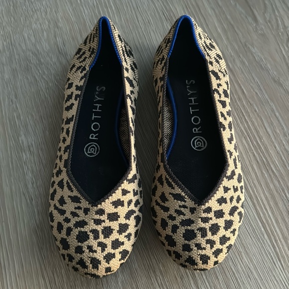 Rothy's Shoes - Rothy’s Brown Spotted Tan Leopard Round Flats